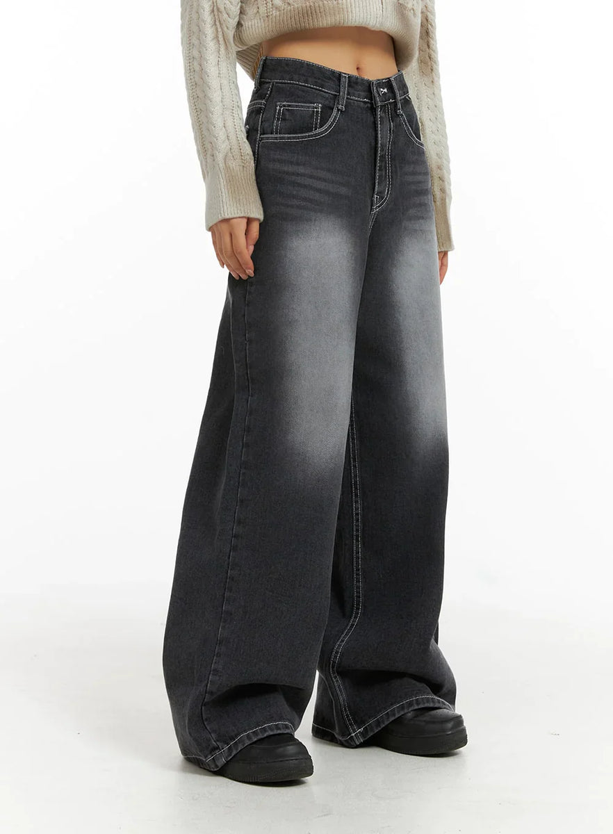 Wide Leg Jeans - Lewkin