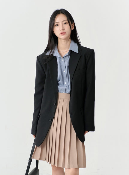 Basic Two Button Blazer with Pocket OS06