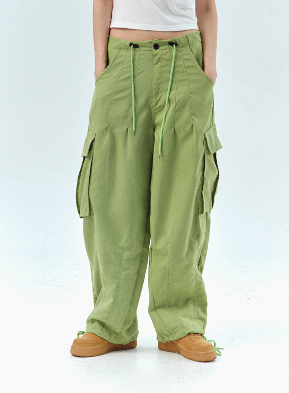 Nylon Baggy Cargo Pants IU330 - Acubi style | LEWKIN