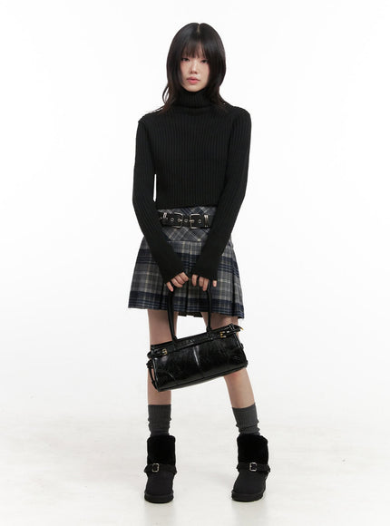 checkered-pleated-mini-skirt-in427