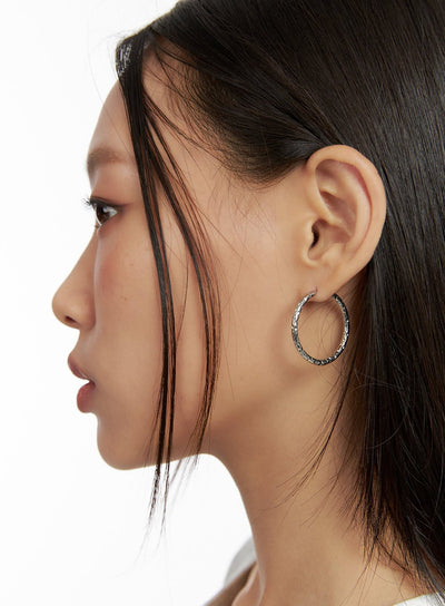 Nil Earrings IL404