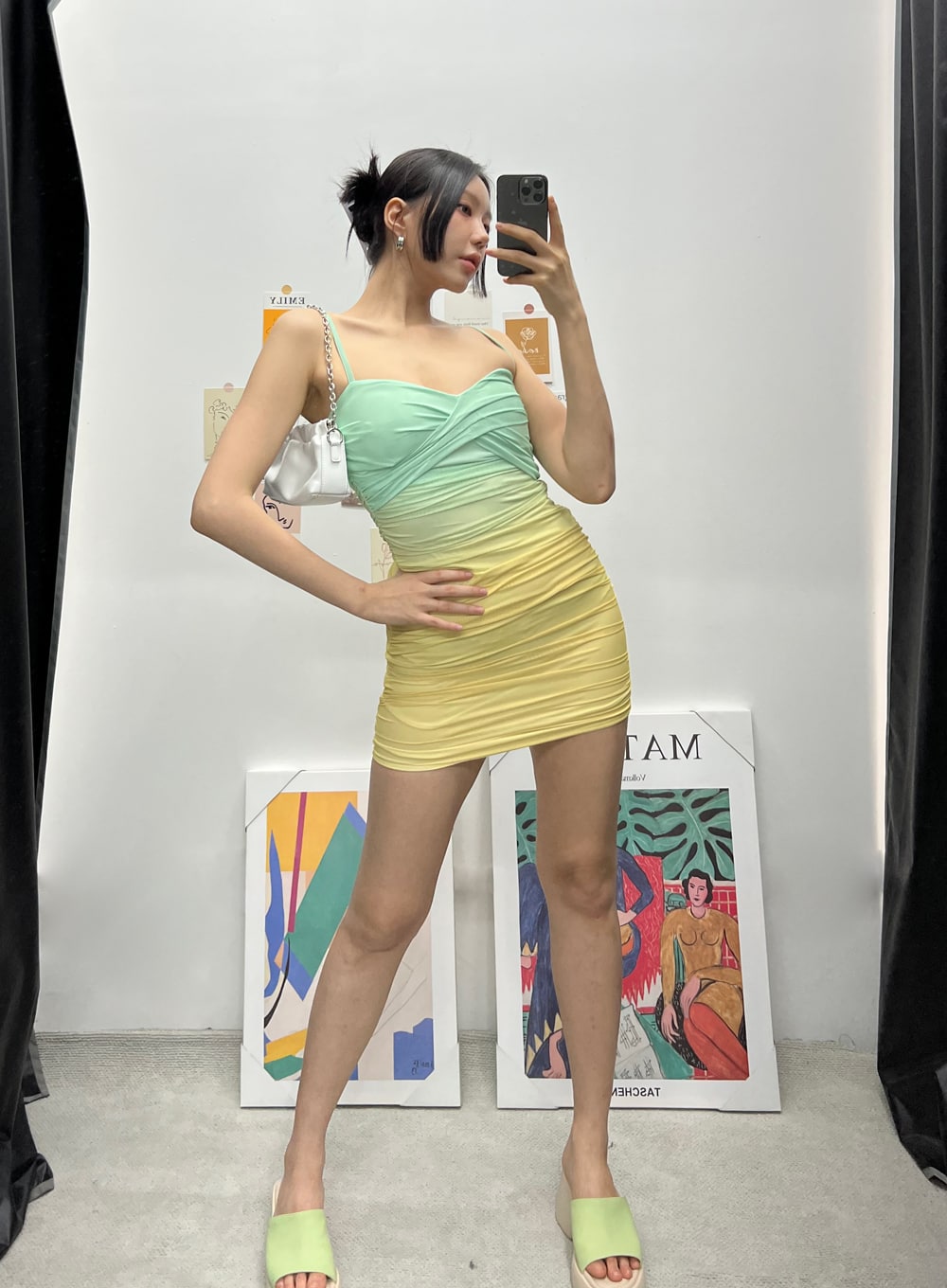 Daisy clearance aura dress