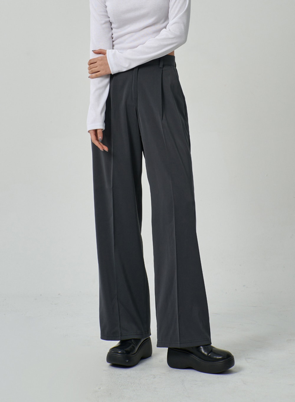 Pintuck Wide-Leg Slacks CG512 - Minimal style | LEWKIN