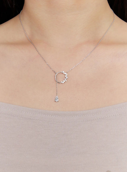 acc-halo-cross-necklace-kc1008