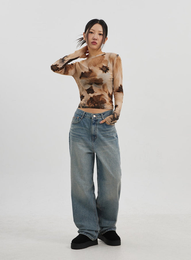 Baggy-Jeans mit niedriger Leibhöhe CJ330