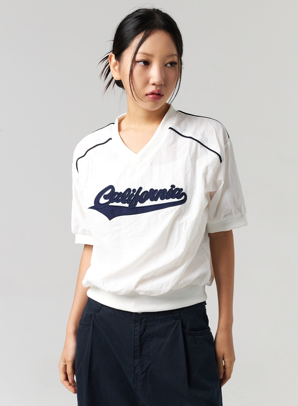 Champion v best sale neck cropped sweatshirt