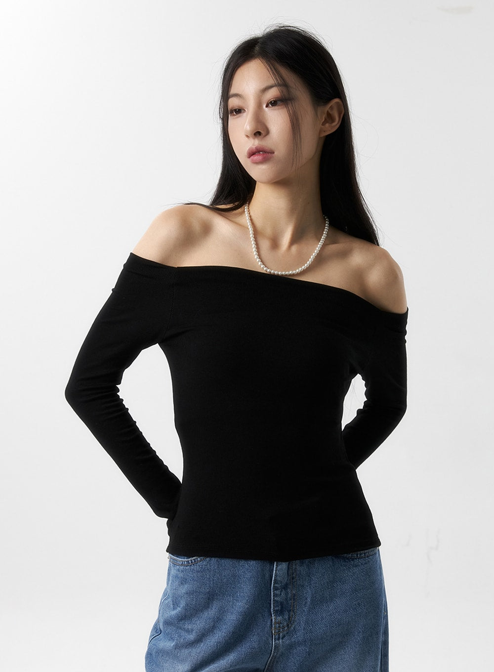 Graphic Mesh Long Sleeve Top IS322