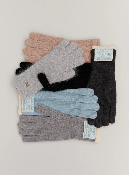 cute-patch-gloves-in510