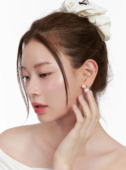 faux-pearl-snowman-earrings-cl524