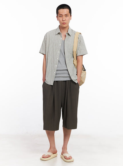 mens-pleated-wide-fit-shorts-iu512