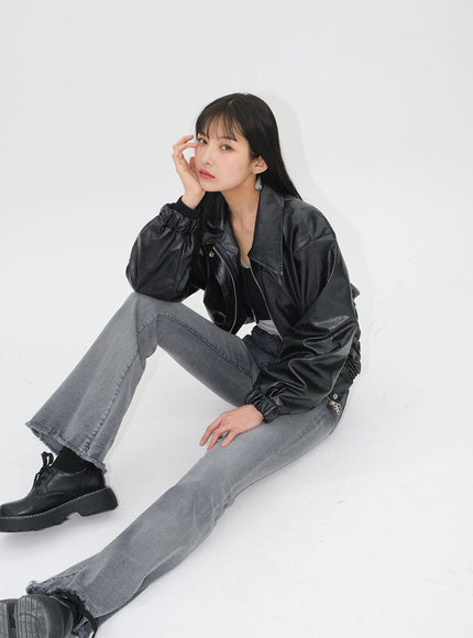 Veste courte en faux cuir J19