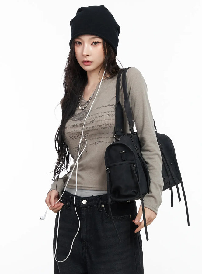 v-neck-ribbed-graphic-long-sleeve-top-cm519 / Beige