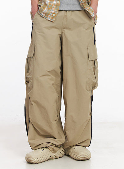 men-s-cargo-balloon-fit-windbreaker-pants-beige-iu512 / Beige