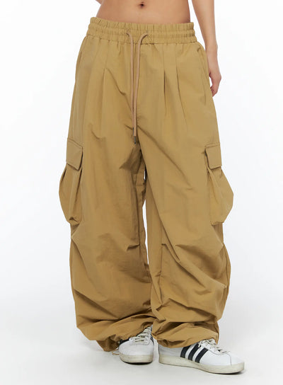 wide-leg-parachute-style-pants-ca517 / Beige