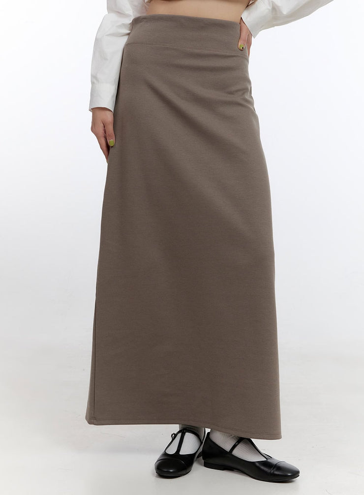 elegant-essentials-maxi-skirt-cn401 / Beige