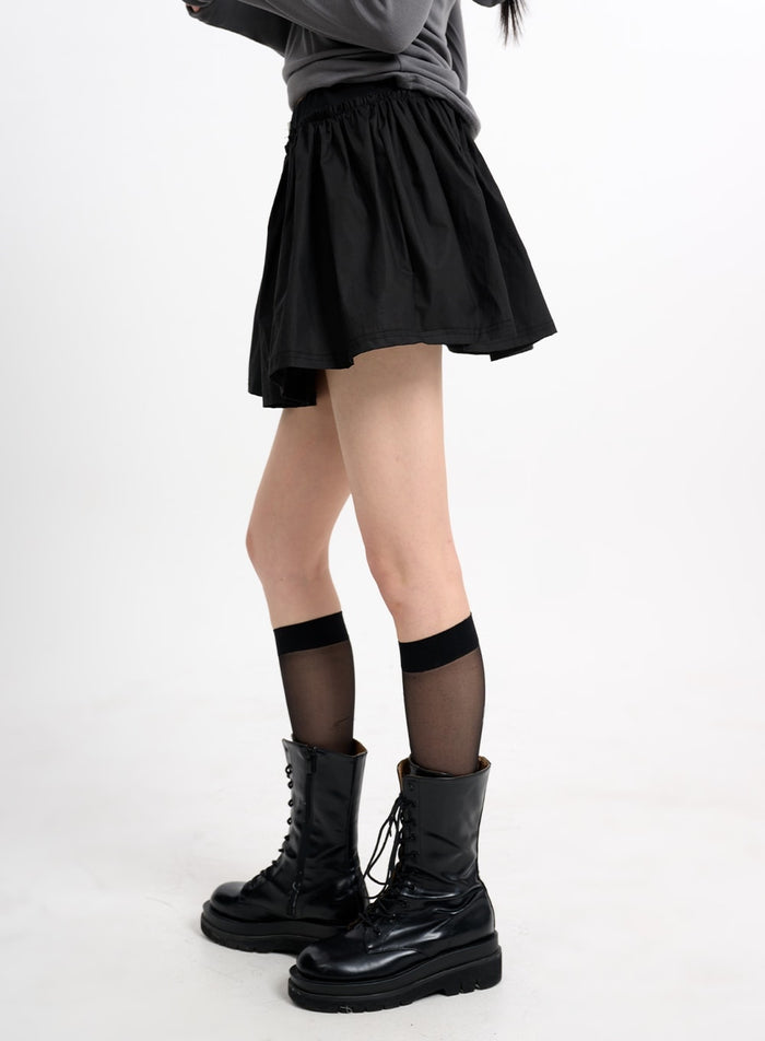 basic-ruffle-hem-mini-skirt-cm415 / Black