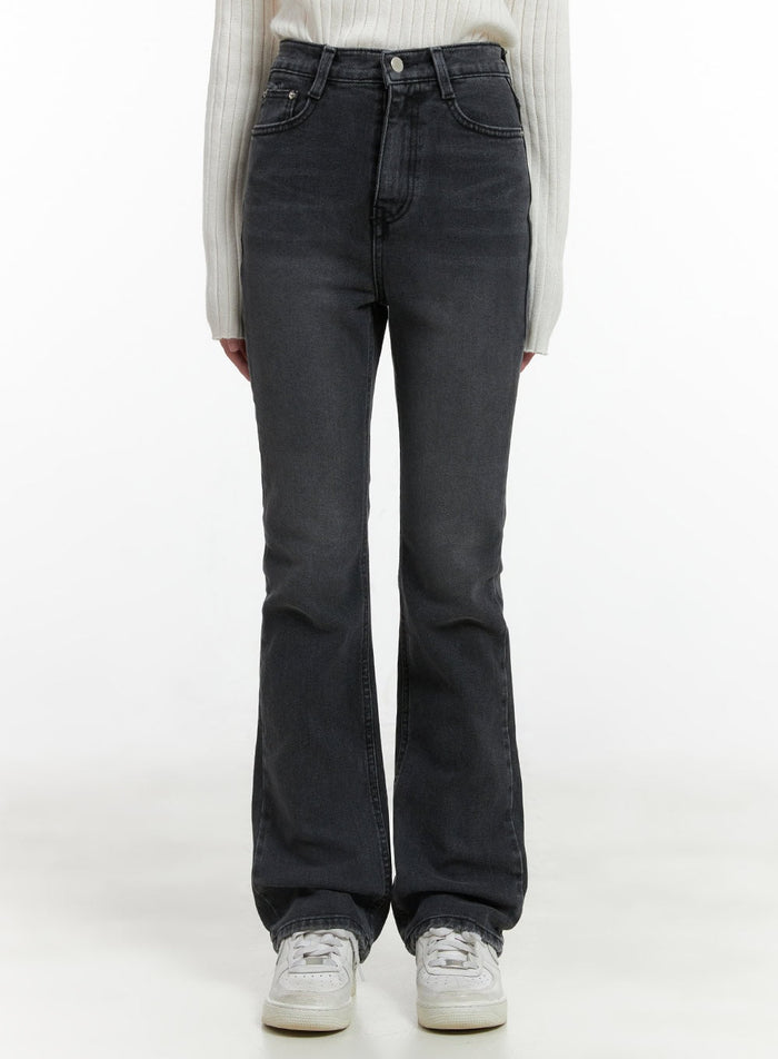 cleo-slim-fit-bootcut-jeans-cg426 / Black