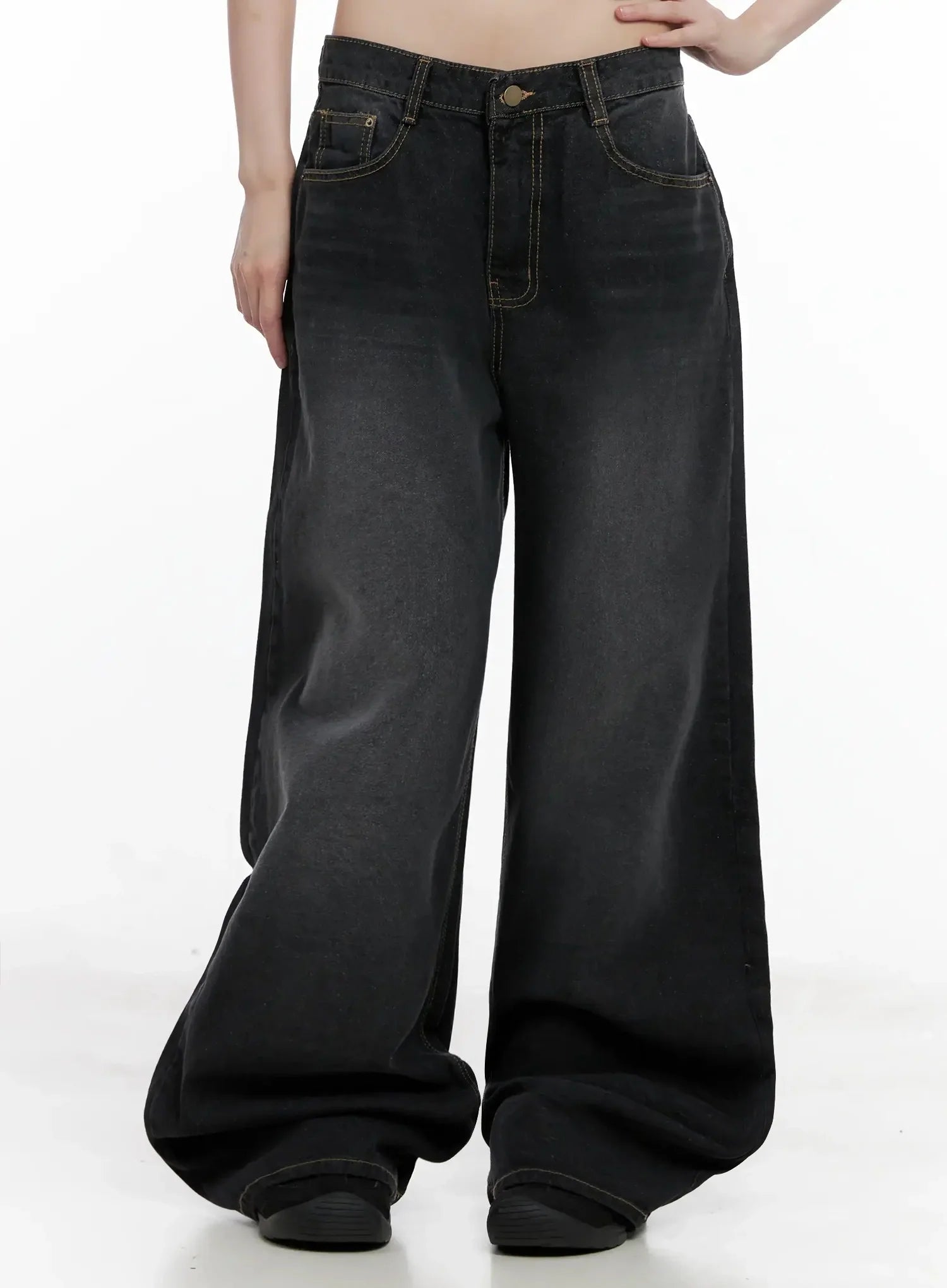 iu-vintage-black-baggy-jeans-il528 / Black