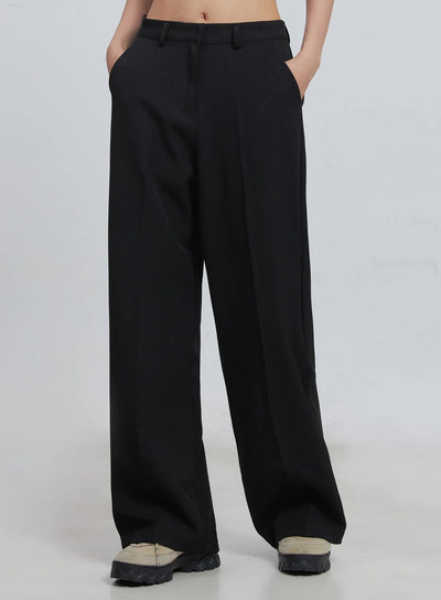 classic-wide-fit-slacks-black-iu512 / Black