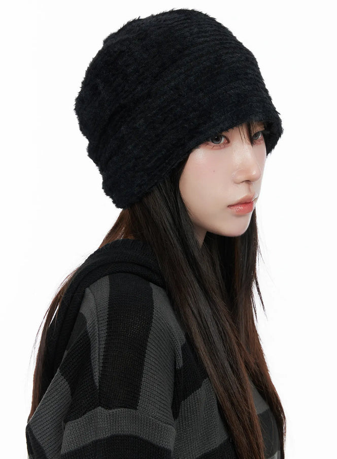 faux-fur-loose-fit-beanie-co521 / Black