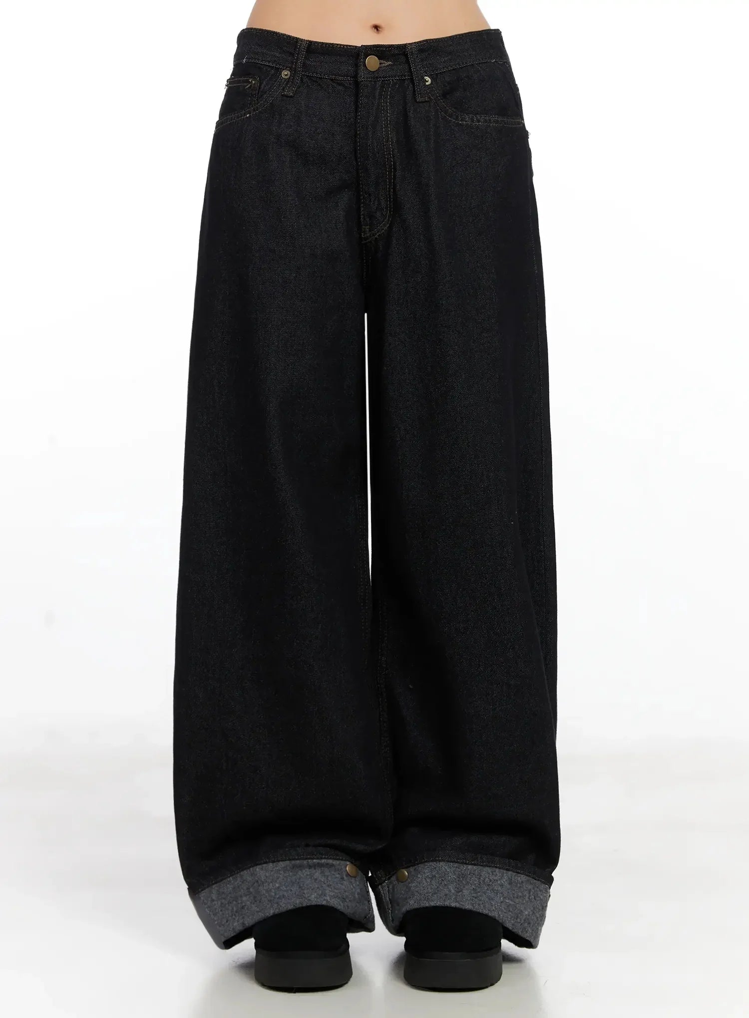 lenora-wide-leg-jeans-in528 / Black