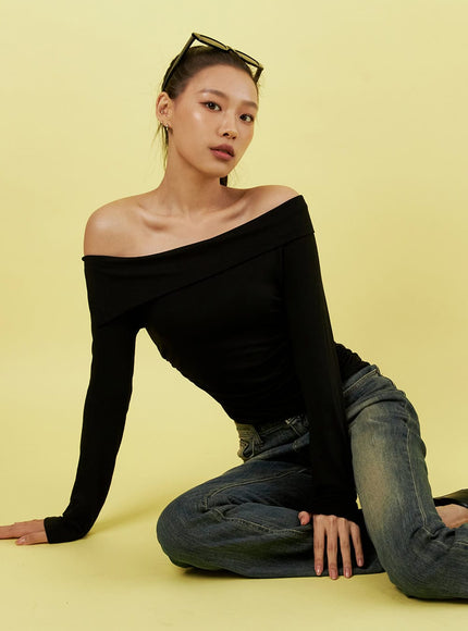 slim-off-shoulder-long-sleeve-top-ig405 / Black