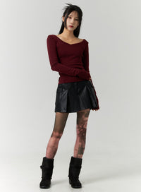faux-leather-pleated-mini-skirt-cn317 / Black