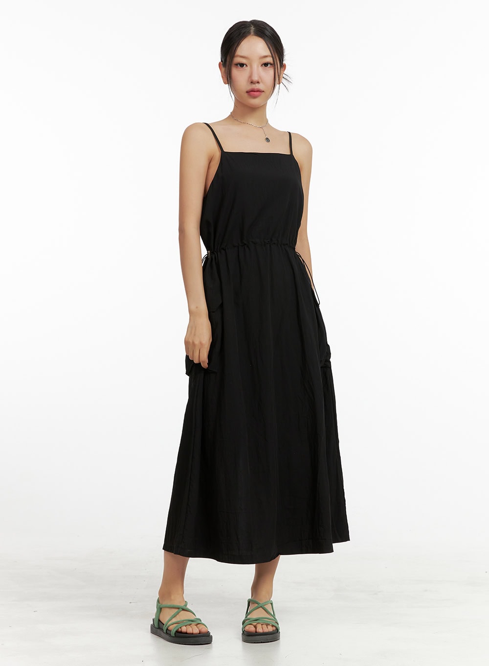 string-waist-sleeveless-maxi-dress-ou411 / Black
