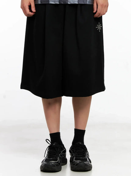 mens-studded-bermuda-shorts-ig511 / Black