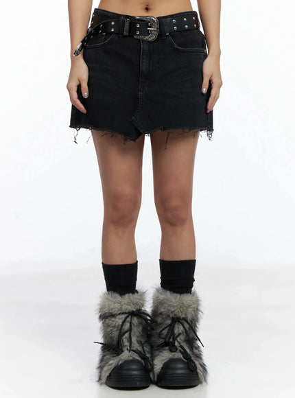distressed-denim-mini-skirt-in528 / Black