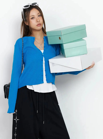 ribbed-knit-round-neck-cardigan-iy515 / Blue