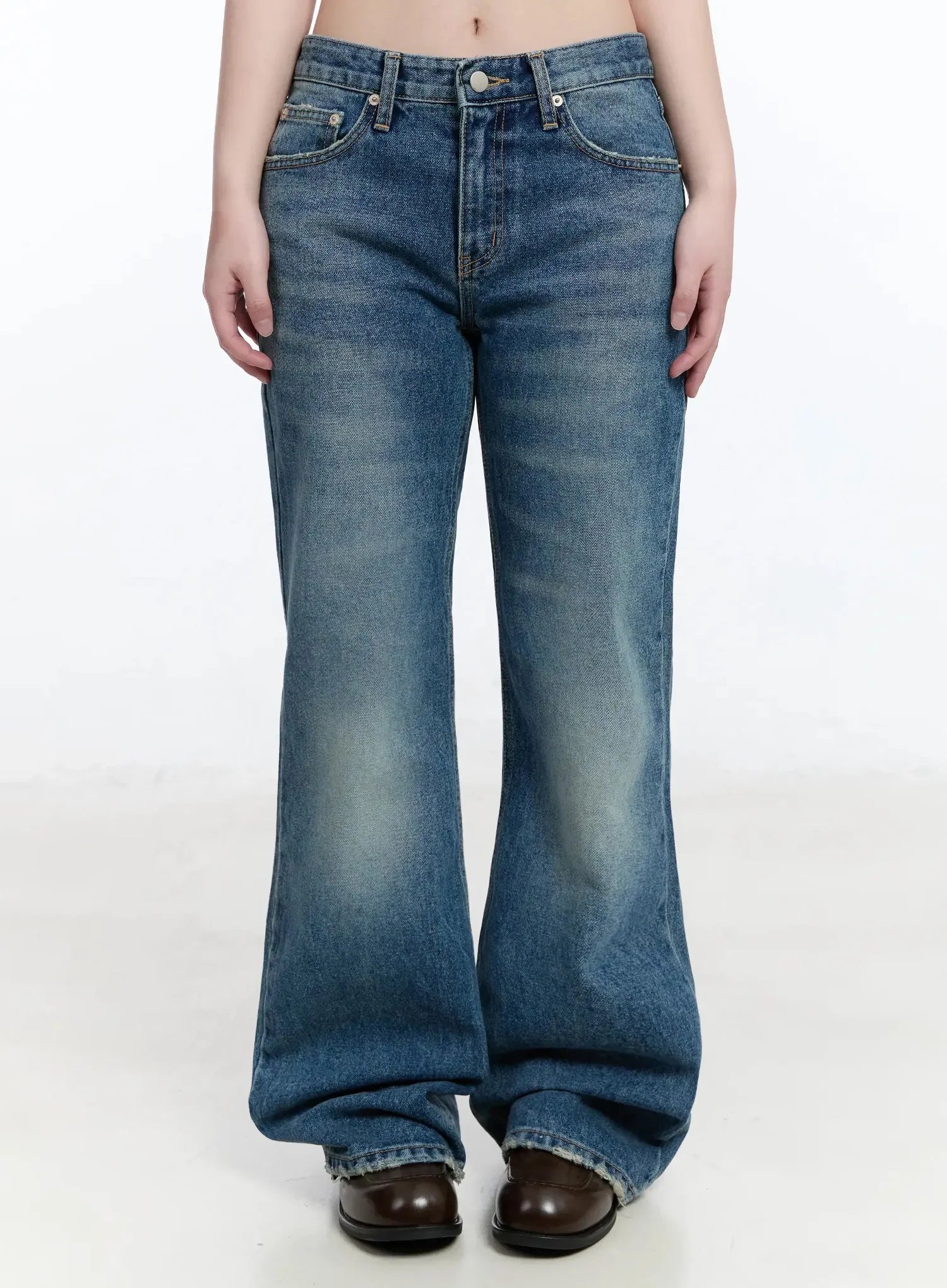 layia-loose-fit-flared-bootcut-jeans-im513 / Blue