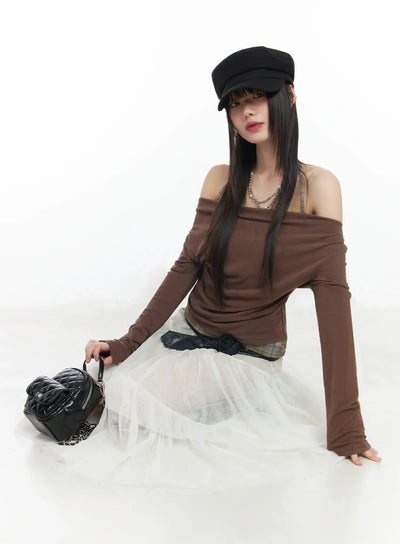 plaid-layered-off-shoulder-top-im523 / Brown