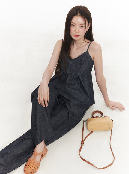 cotton-flare-v-neck-denim-cami-top-iy509 / Dark blue