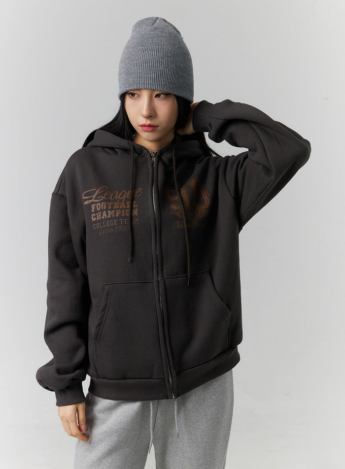 lettering-graphic-zip-up-hoodie-id305 / Dark brown