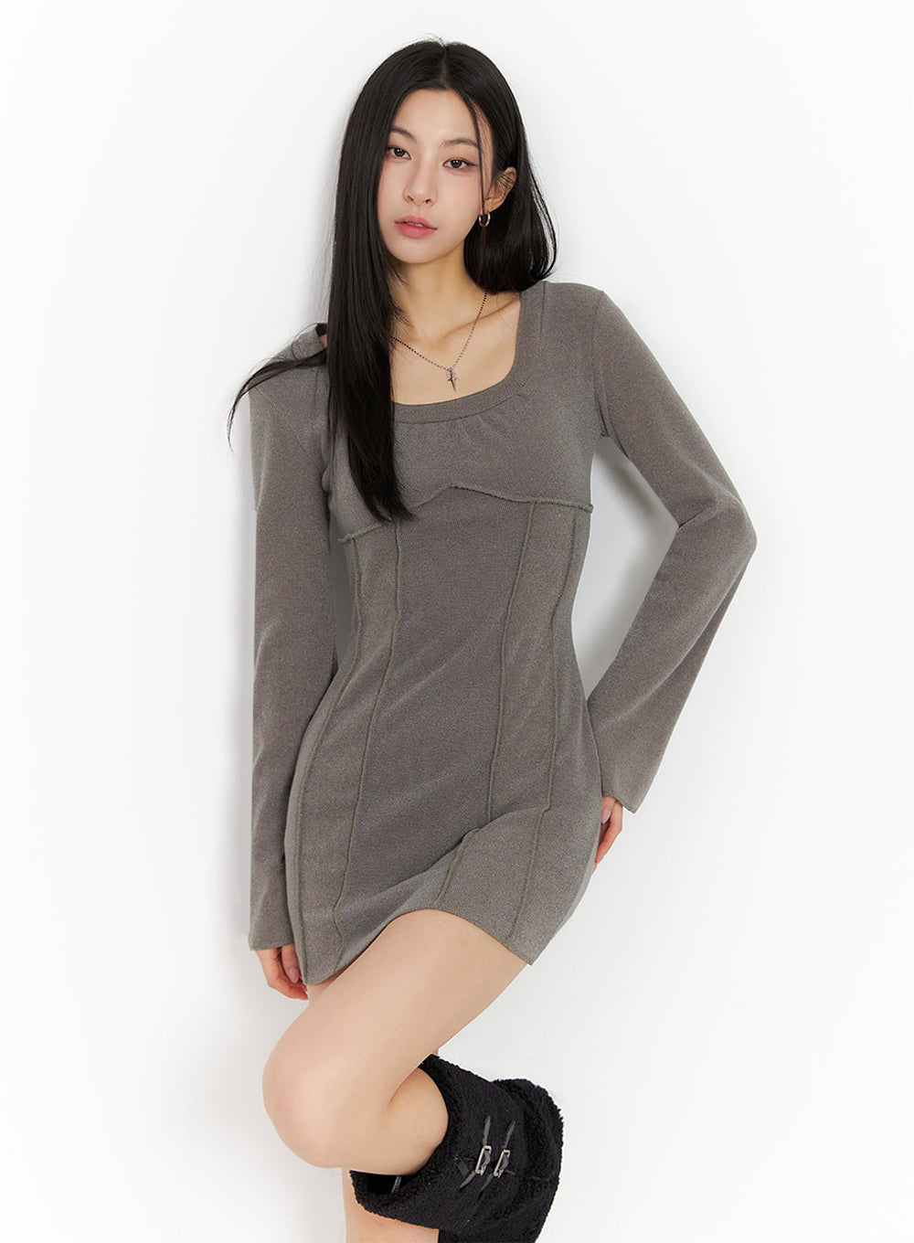 Cozy Long-Sleeve U-Neck Mini Dress ID431