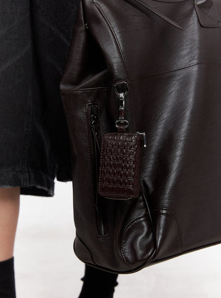 mens-cracked-effect-pouch-keychain-iy522 / Dark brown