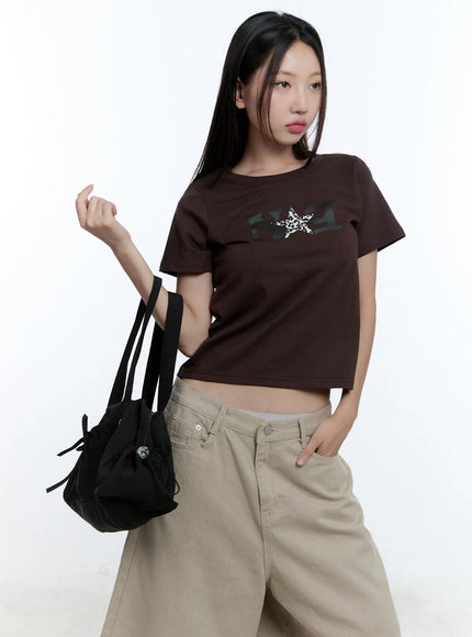 graphic-crop-tee-cu526 / Dark brown