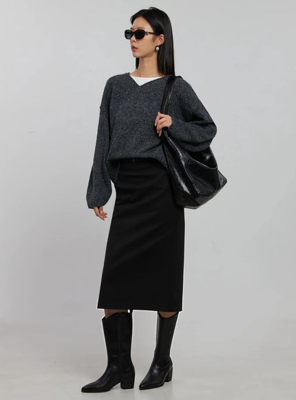 oversized-v-neck-knit-top-ij508 / Dark gray