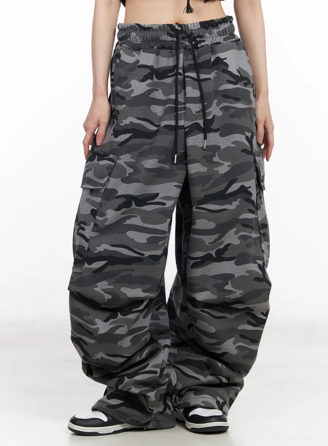 street-style-camo-wide-cargo-pants-cm519 / Dark gray