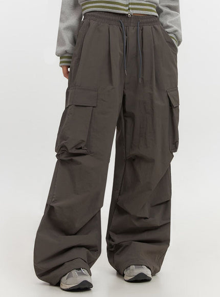 pocketed-wide-leg-cargo-pants-if510 / Dark gray