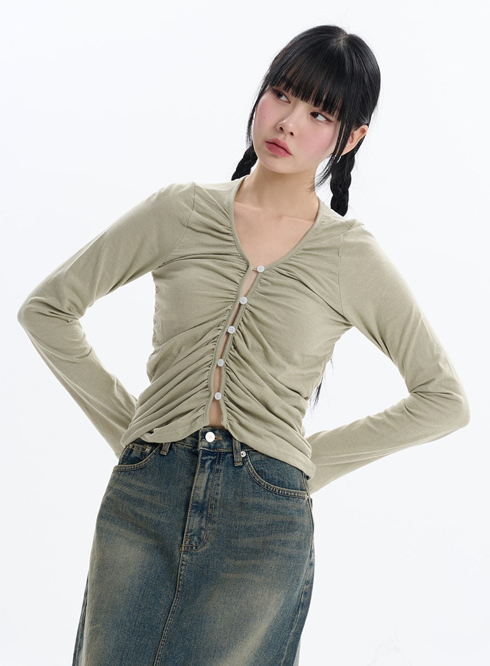 ruched-button-crop-long-sleeve-if413 / Dark green