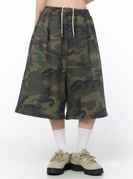 camouflage-patterned-bermuda-shorts-cy508 / Dark green