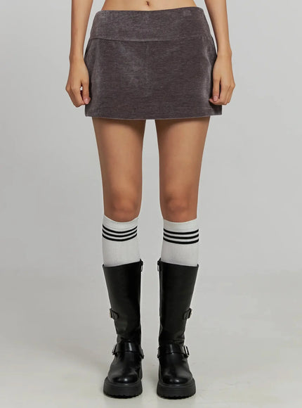 velvet-low-rise-mini-skirt-ij502 / Dark purple
