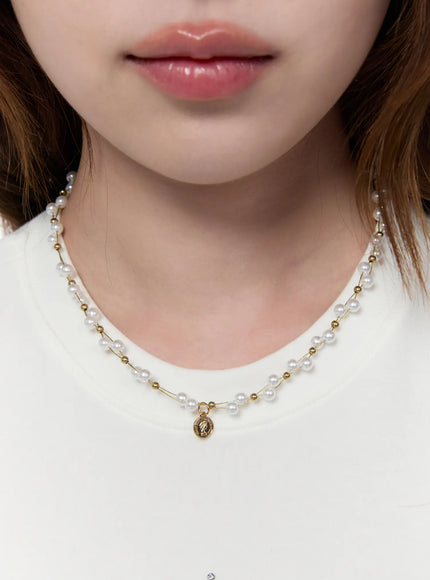 Faux Pearl Pendant Necklace CA527