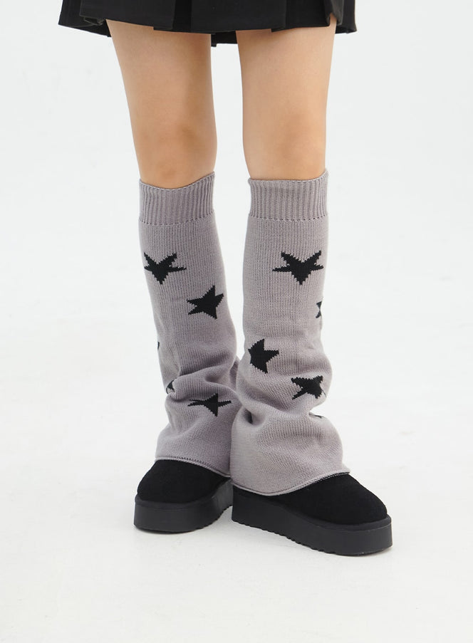 star-graphic-reversible-leg-warmers-in316 / Gray