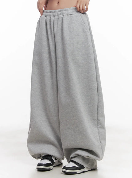 basic-wide-fit-sweatpants-cu517 / Gray