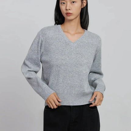 v-neck-knit-sweater-id516 / Gray