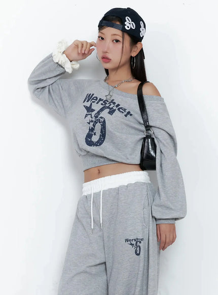 off-shoulder-cropped-sweatshirt-ig527 / Gray