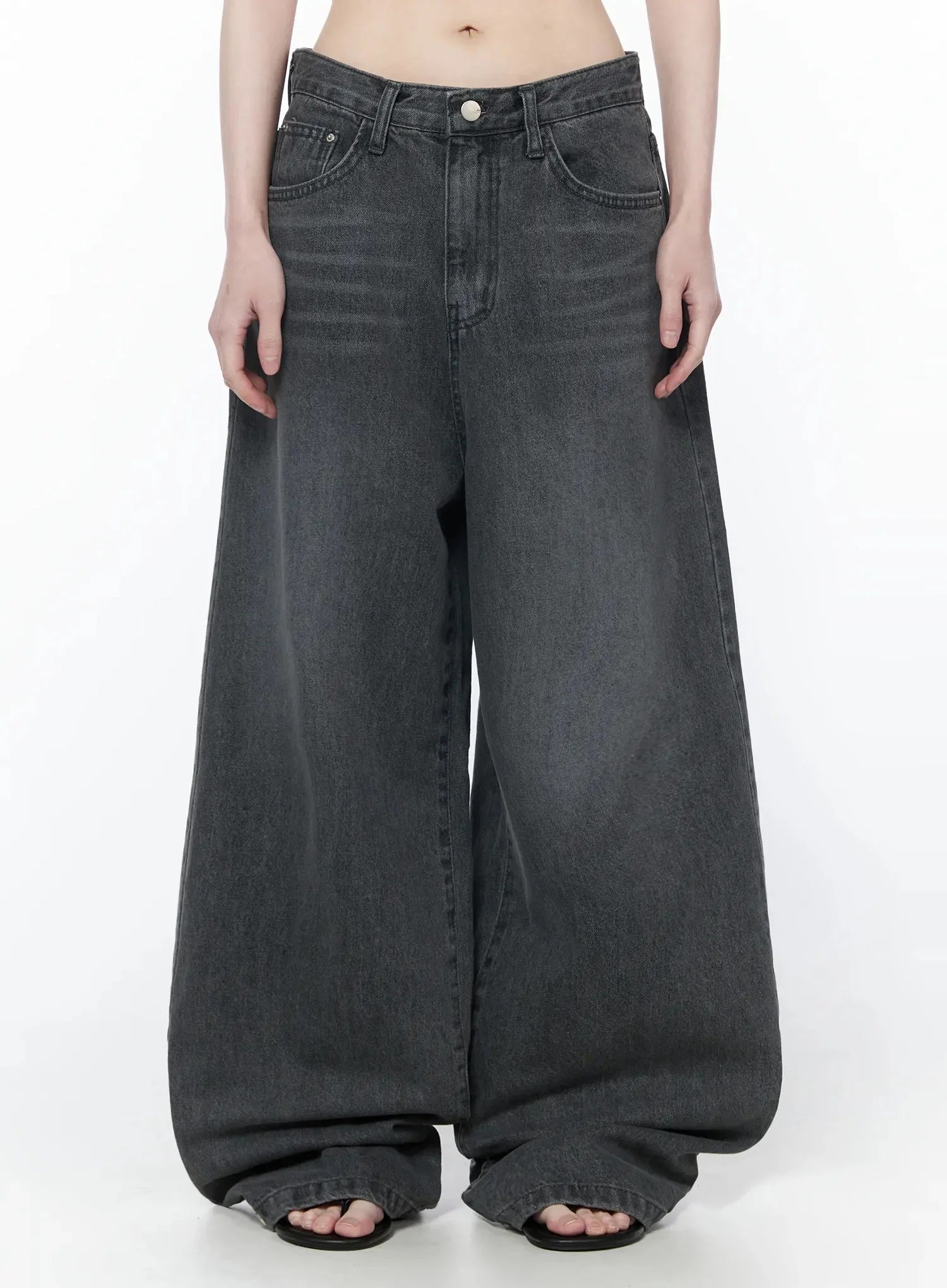 shia-vintage-wash-wide-leg-jeans-iy514 / Gray